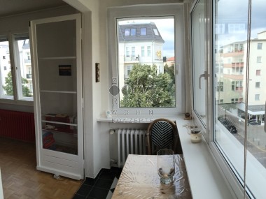 enlarge