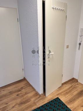 enlarge